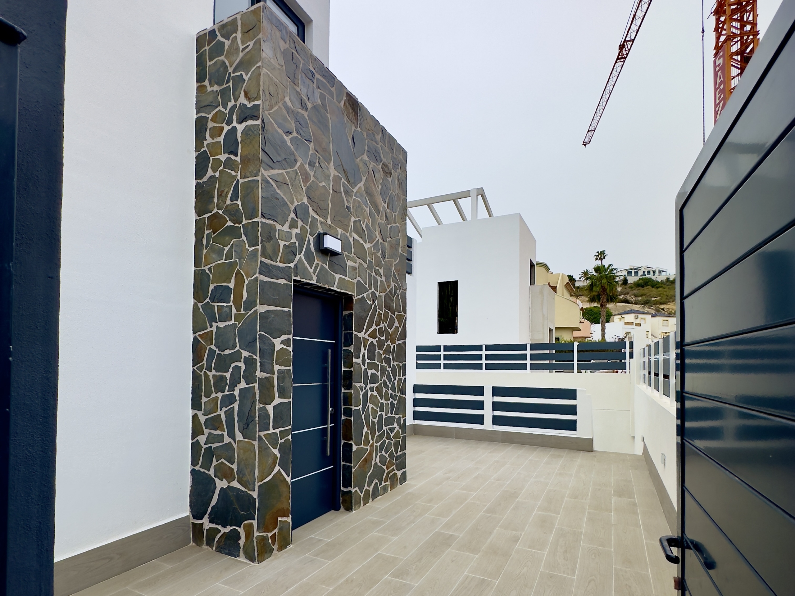 DP-100-98926472-01-10