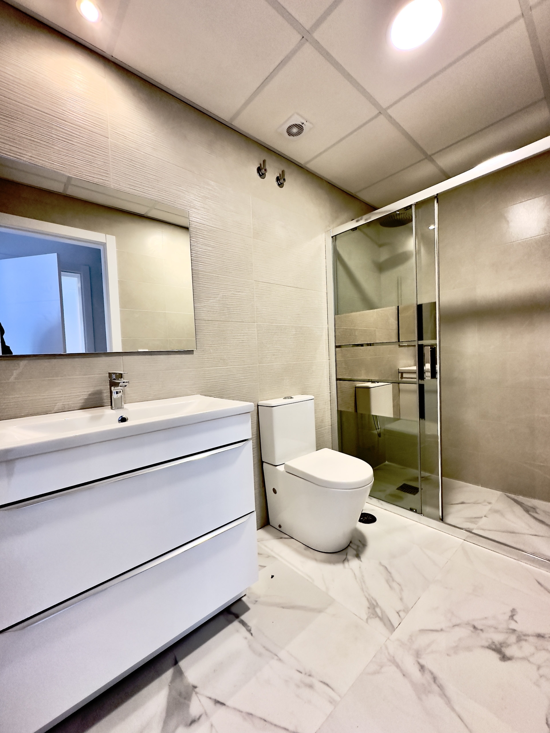 DP-100-98926472-01-22