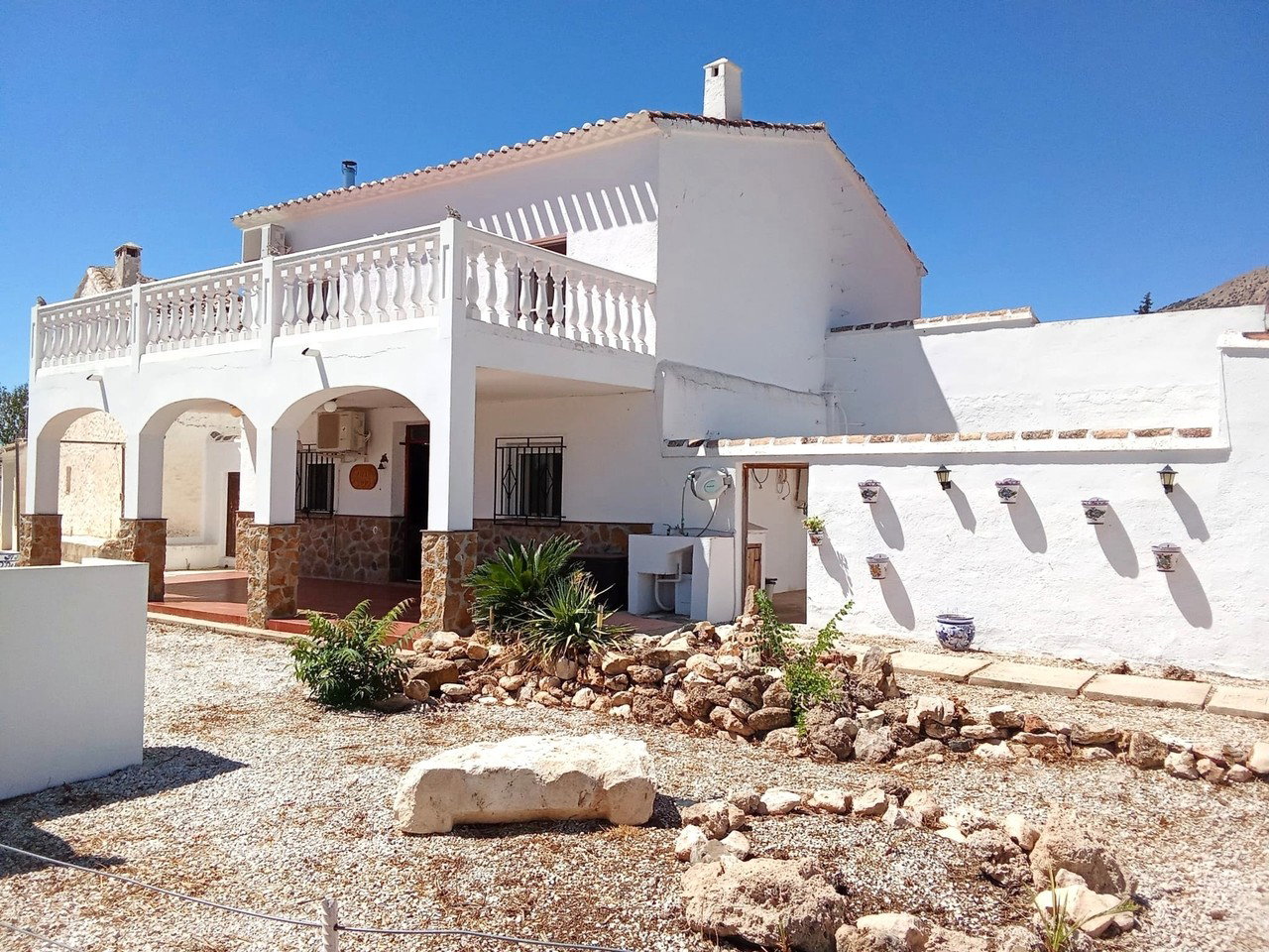 Finca for sale in Velez-Rubio