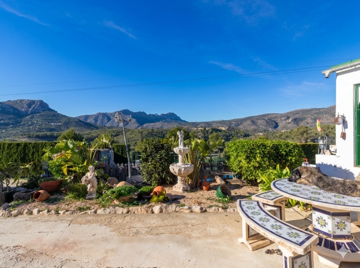 Finca for sale in Benissa