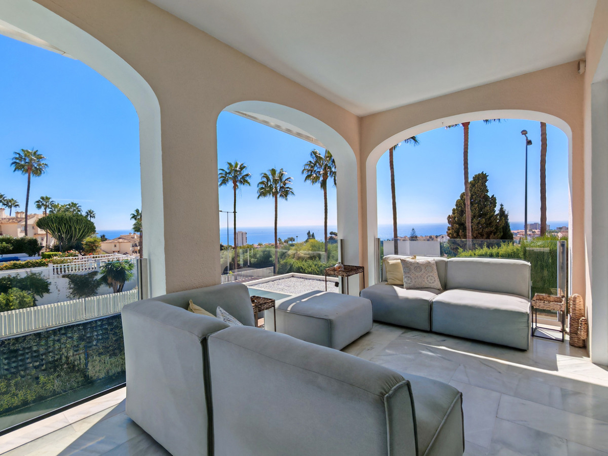 Villa for sale in Riviera del Sol