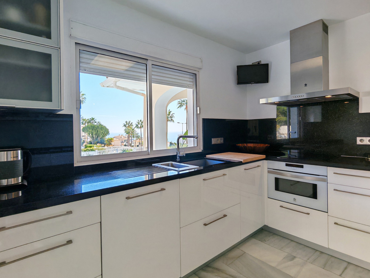 Villa for sale in Riviera del Sol